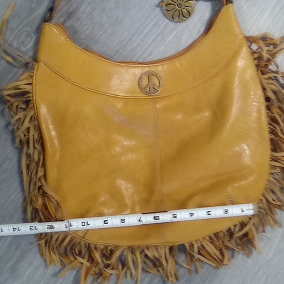 Access  Peace Sign Hardware Fringe Shoulder Bag - Picture 13 of 13